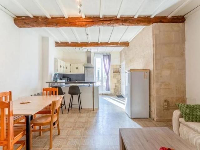 Location Appartement 1 pièce 45m² NIMES 30900