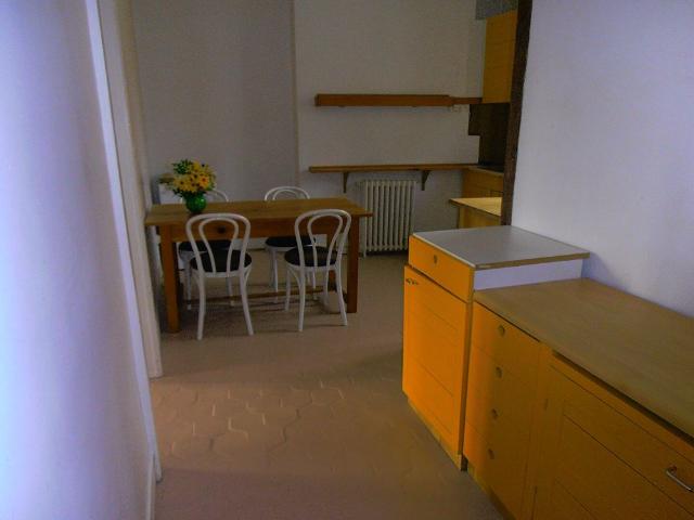Location Appartement 1 pièce 46m²