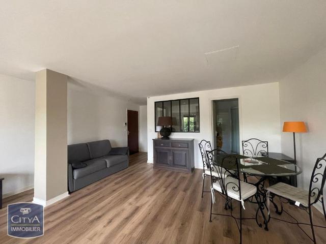 Location Appartement 1 pièce 46m² PERIGUEUX 24000