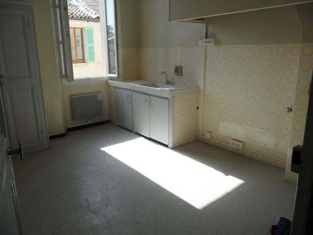 Location Appartement 1 pièce 47.39 m2 Hyeres