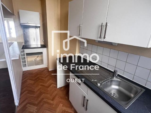 Location Appartement 1 pièce 47m²