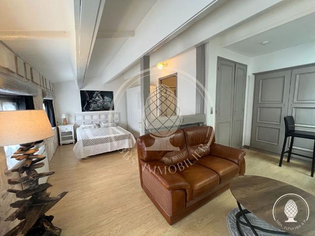 Location Appartement 1 pièce 47m² LA ROCHELLE 17000