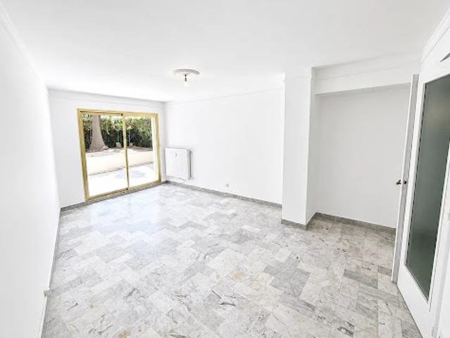 Location Appartement 1 pièce 48.63 m2 Le Cannet