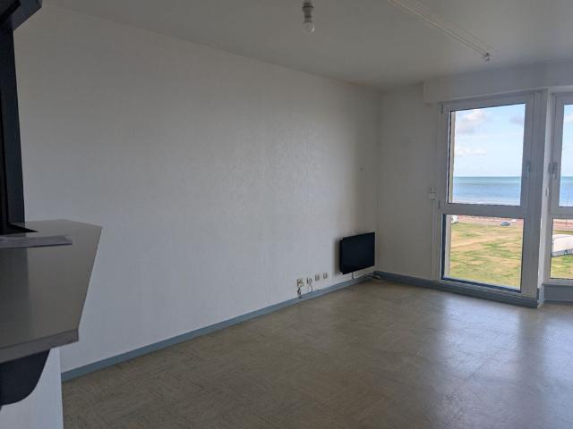 Location Appartement 1 pièce 49m²