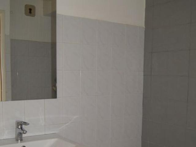 Location Appartement 1 pièce 49m² LYON 8ème