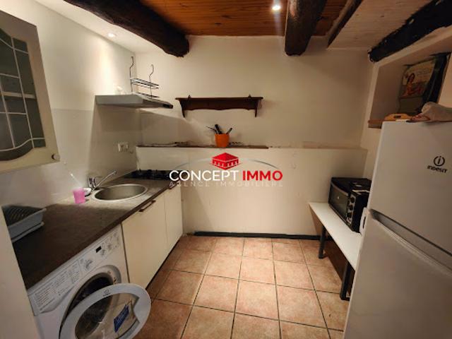 Location Appartement 1 pièce 40 m2 Belgentier