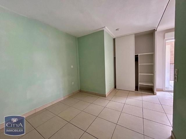 Location Appartement 1 pièce 40m² BEZIERS 34500