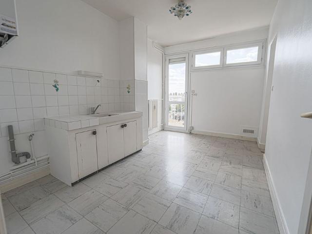 Location Appartement 1 pièce 40m² BIHOREL 76420