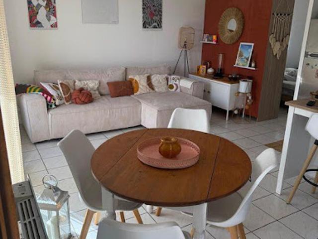 Location Appartement 1 pièce 41 m2 Gex