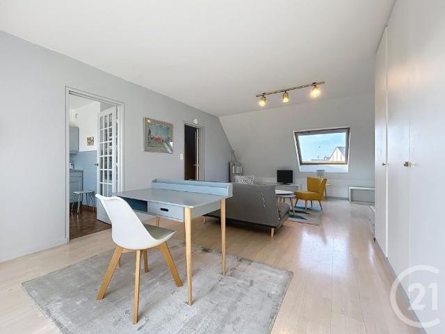 Location Appartement 1 pièce 41m² TROYES 10000