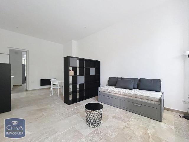 Location Appartement 1 pièce 42m² BAGNOLS SUR CEZE 30200