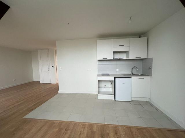 Location Appartement 1 pièce 42m² ROUBAIX 59100