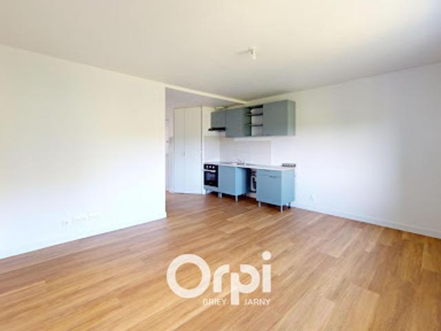 Location Appartement 1 pièce 43 m2 Mancieulles