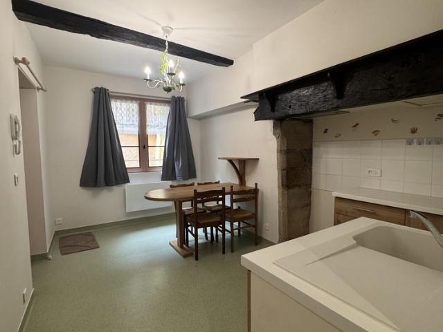 Location Appartement 1 pièce 43m² TULLE 19000