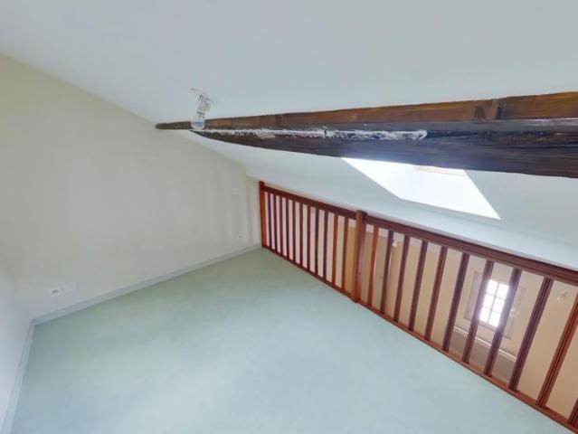 Location Appartement 2 pièces 55m² CHATELLERAULT 86100