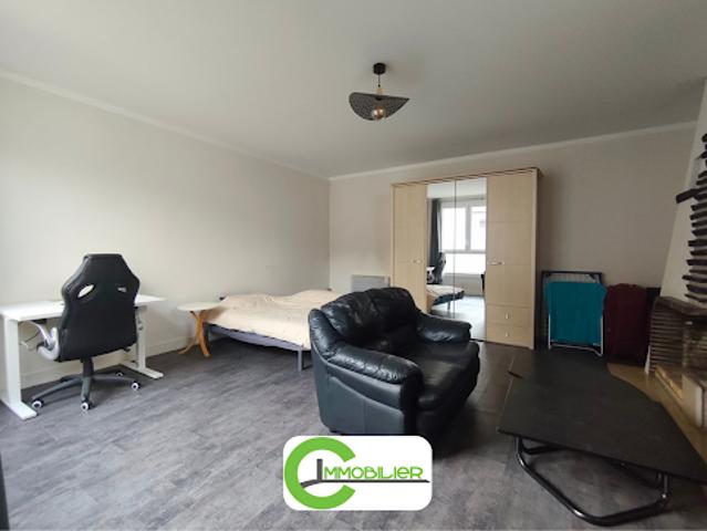 Location Appartement 1 pièce 56 m2 Vibraye