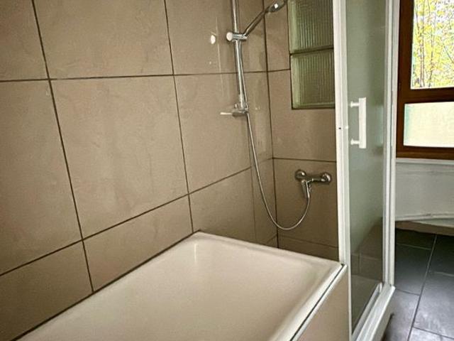 Location Appartement 2 pièces 56m² CHAMALIERES 63400