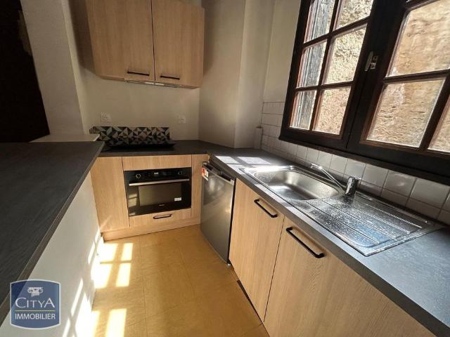 Location Appartement 1 pièce 50m² LAVAL 53000