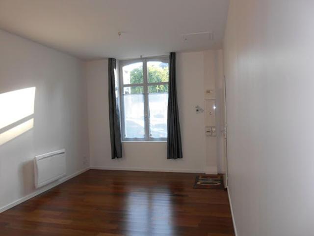 Location Appartement 1 pièce 52 m2 Cholet