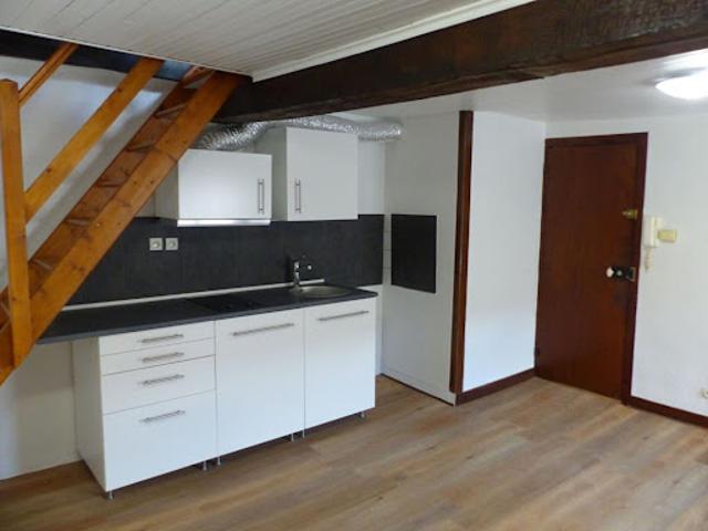 Location Appartement 1 pièce 52 m2 Cosne Cours sur Loire
