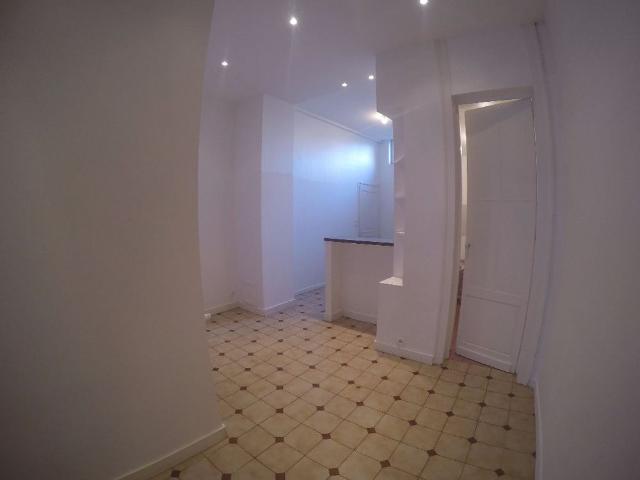 Location Appartement 1 pièce 53m² LILLE 59000