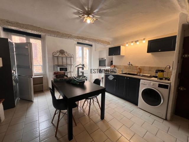 Location Appartement 1 pièce 53m² LORGUES 83510