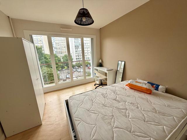 Location Appartement 1 pièce 64m² RENNES 35200