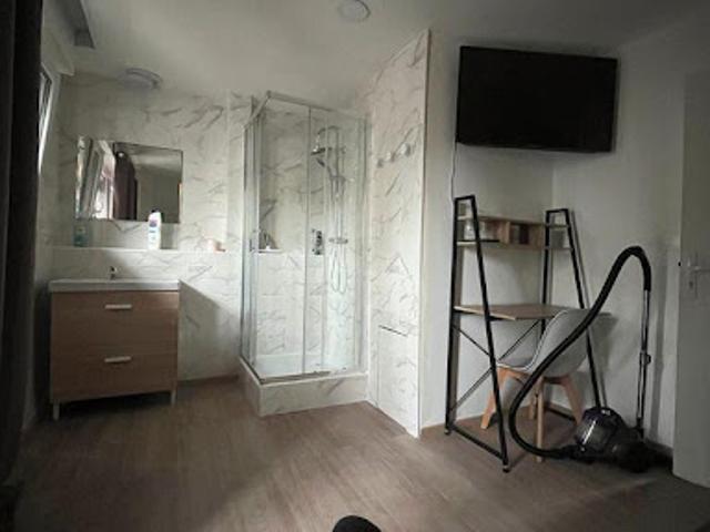 Location Appartement 1 pièce 65 m2 Angers