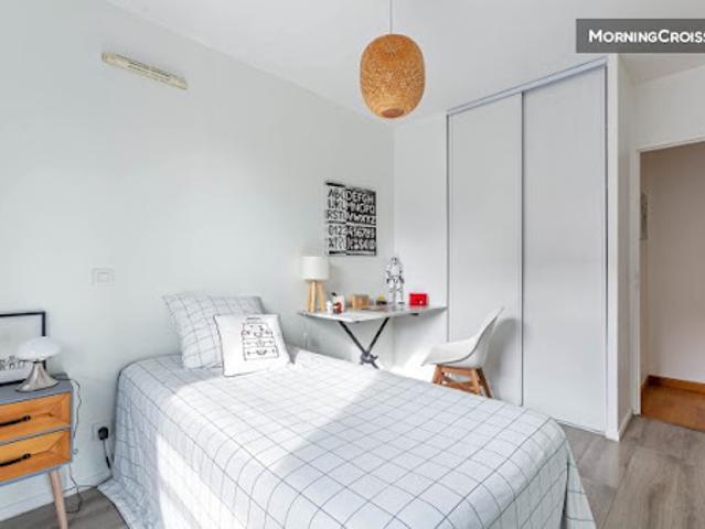 Location Appartement 1 pièce 68 m2 Acheres