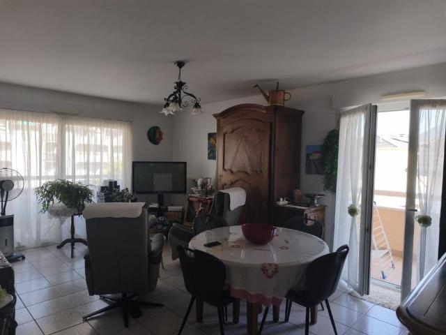 Location Appartement 1 pièce 69m² CHALLES LES EAUX 73190
