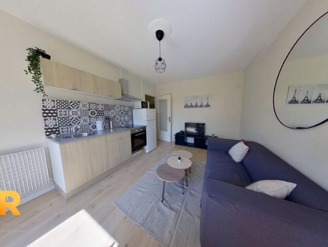 Location Appartement 1 pièce 69m² RENNES 35000