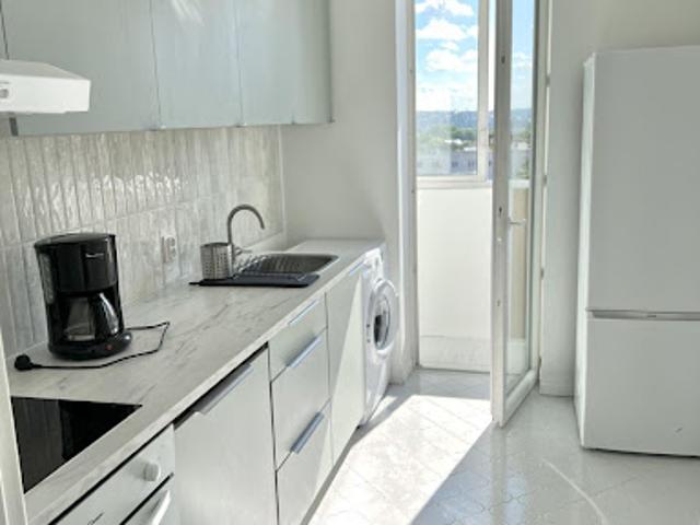 Location Appartement 1 pièce 62 m2 Creteil