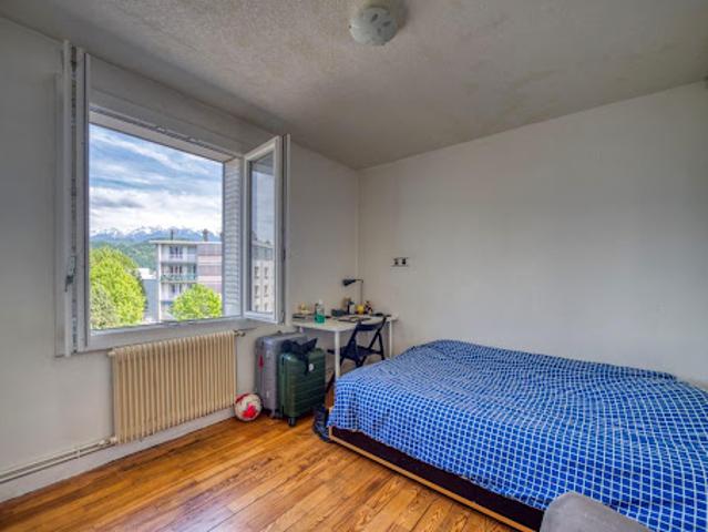 Location Appartement 1 pièce 75 m2 Grenoble