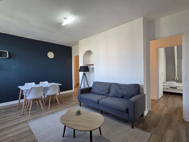 Location Appartement 1 pièce 77m² TROYES 10000
