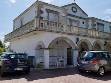 Location Appartement 1 pièce 80 m2 Bruges