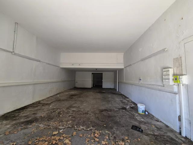 Location Appartement 1 pièce 80 m2 Cavaillon