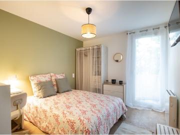 Location appartement 1 pièce 83 m²
