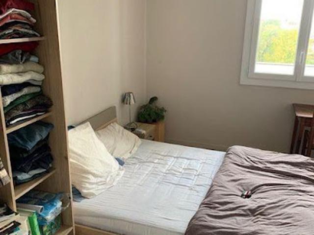 Location Appartement 1 pièce 92 m2 Talence