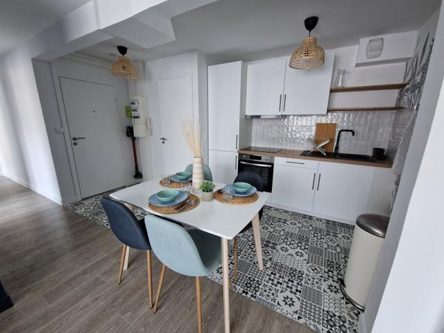 Location appartement 1 pièce, 9.06m², Caen