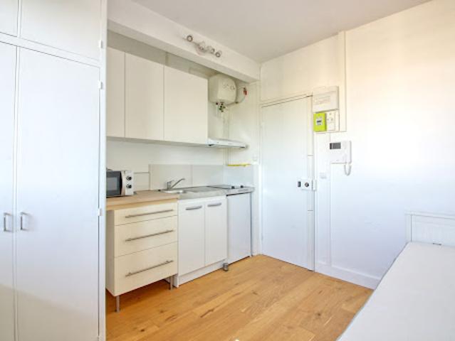 Location Appartement 1 pièce 9.23 m2 Antony