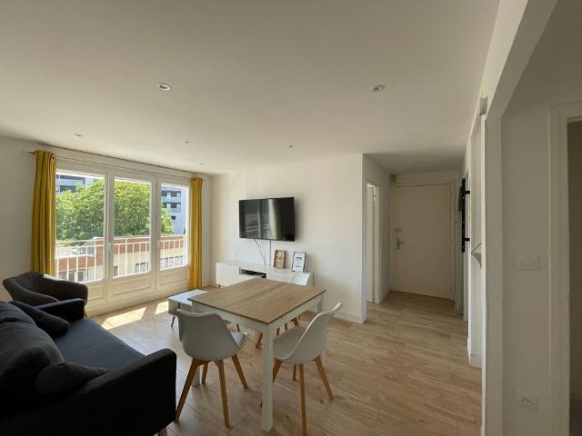 Location appartement 1 pièce, 9.83m², Caen