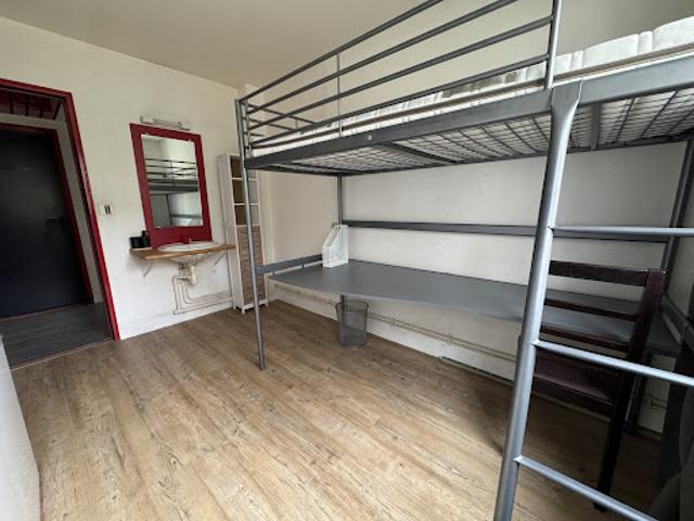 Location Appartement 1 pièce 9 m2 Rennes