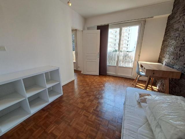 Location Appartement 1 pièce 9m² ANGERS 49000
