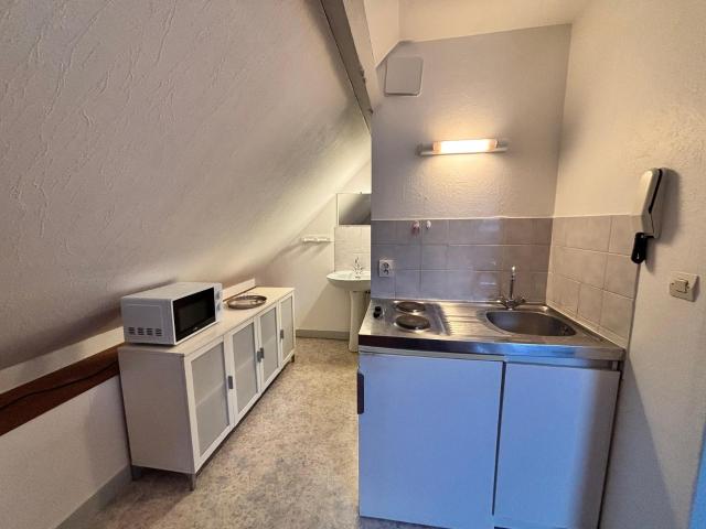 Location Appartement 1 pièce 9m² TOURS 37000