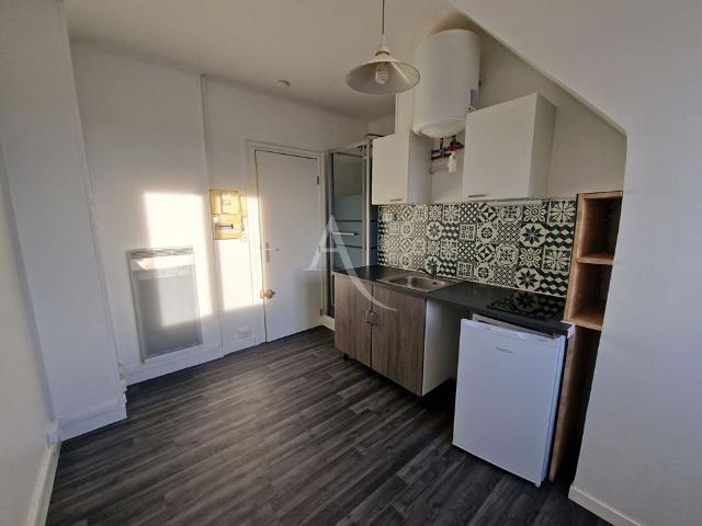 Location Appartement 1 pièce 9m²