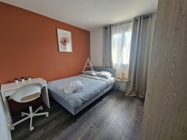 Location Appartement 1 pièce 9m²