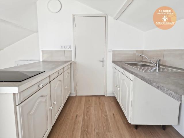 Location Appartement 1 pièces 10 m2 à Corbeil Essonnes