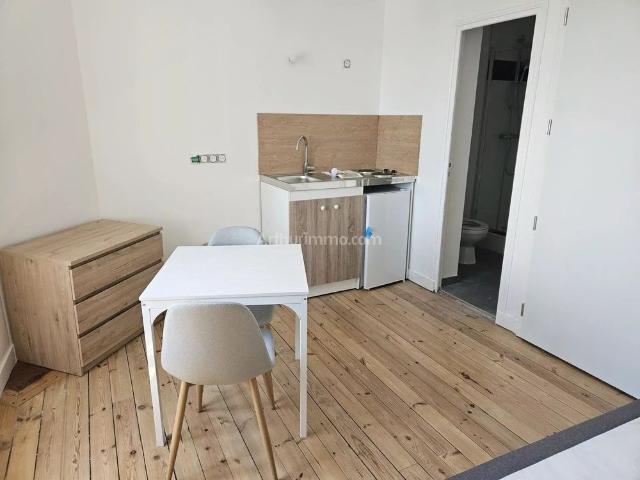 Location Appartement 1 pièces 16 m2 à Dinan