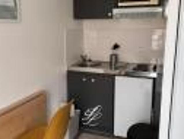 Location Appartement 1 pièces 16 m