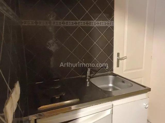 Louer appartement de 1 pièce 20 m² 561 € à Draveil 91210: une annonce Arthurimmo.com